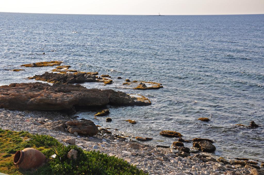 L'Approdo Di Angelino Hotell Pizzolungo Exteriör bild